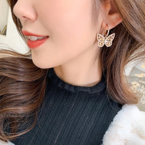 Gold Tone Butterflies Earrings - Picture 2 of 5